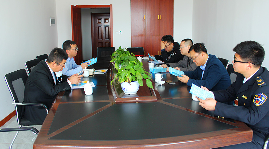 包頭市昆都侖區(qū)就業(yè)局李彪局長一行深入誠鋼集團調(diào)研復工困難和管道籌備進展